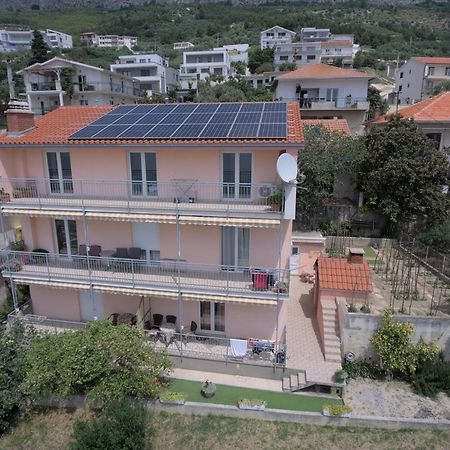 Apartments Nives Suhi Potok جيسينتسي المظهر الخارجي الصورة