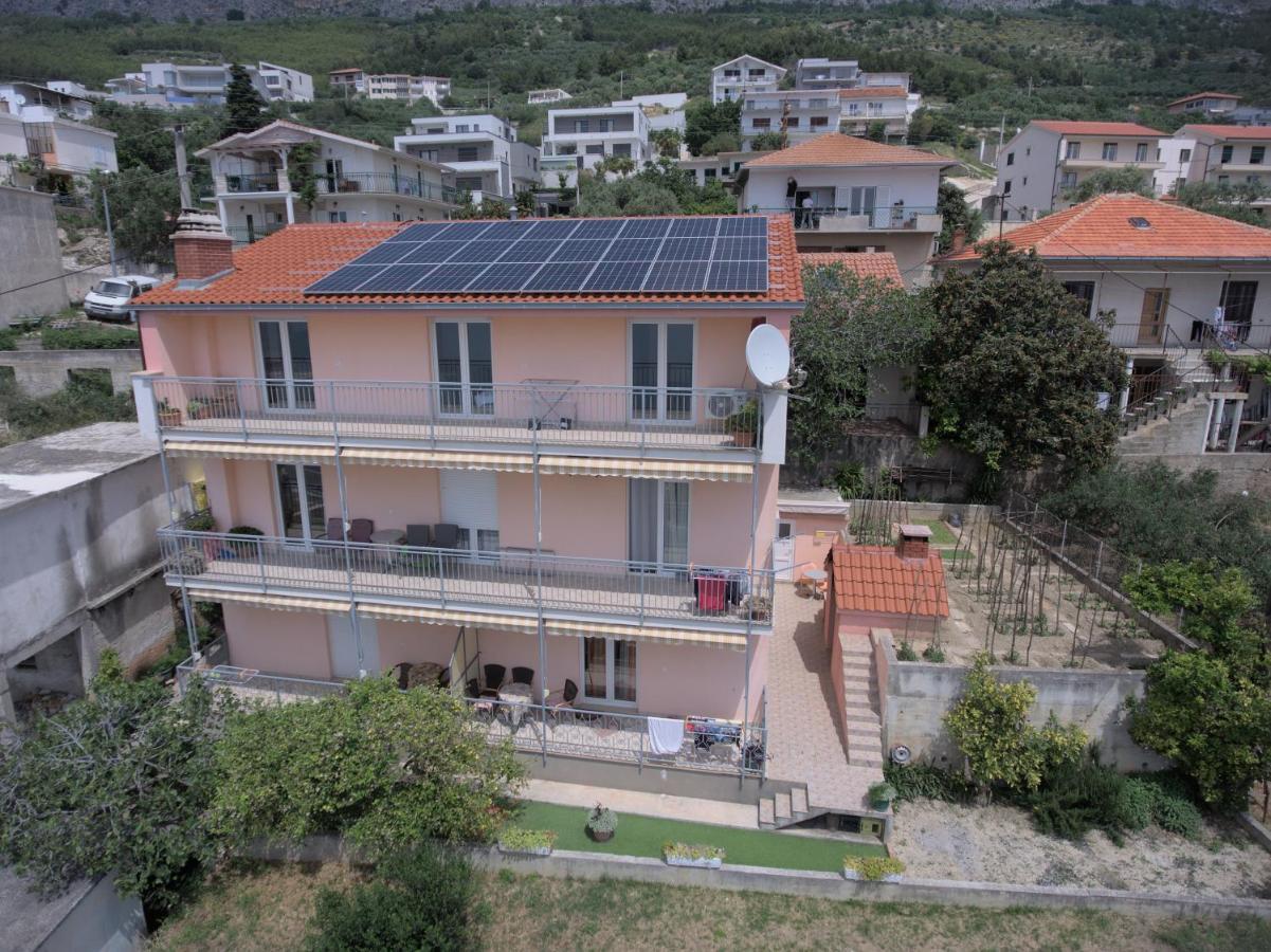 Apartments Nives Suhi Potok جيسينتسي المظهر الخارجي الصورة