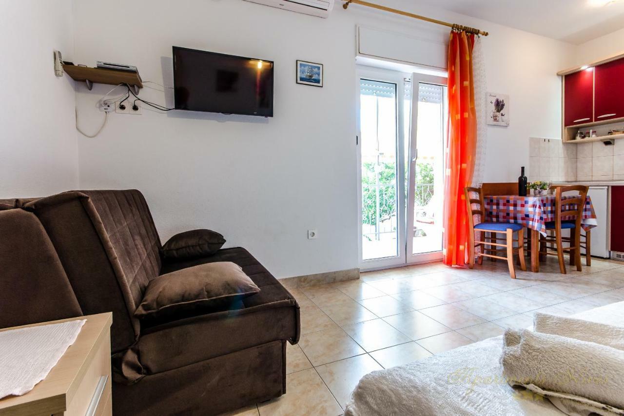Apartments Nives Suhi Potok جيسينتسي المظهر الخارجي الصورة