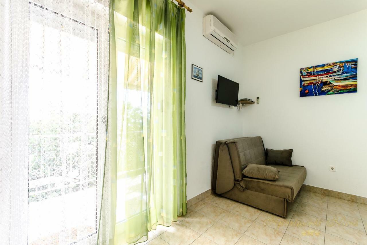 Apartments Nives Suhi Potok جيسينتسي المظهر الخارجي الصورة