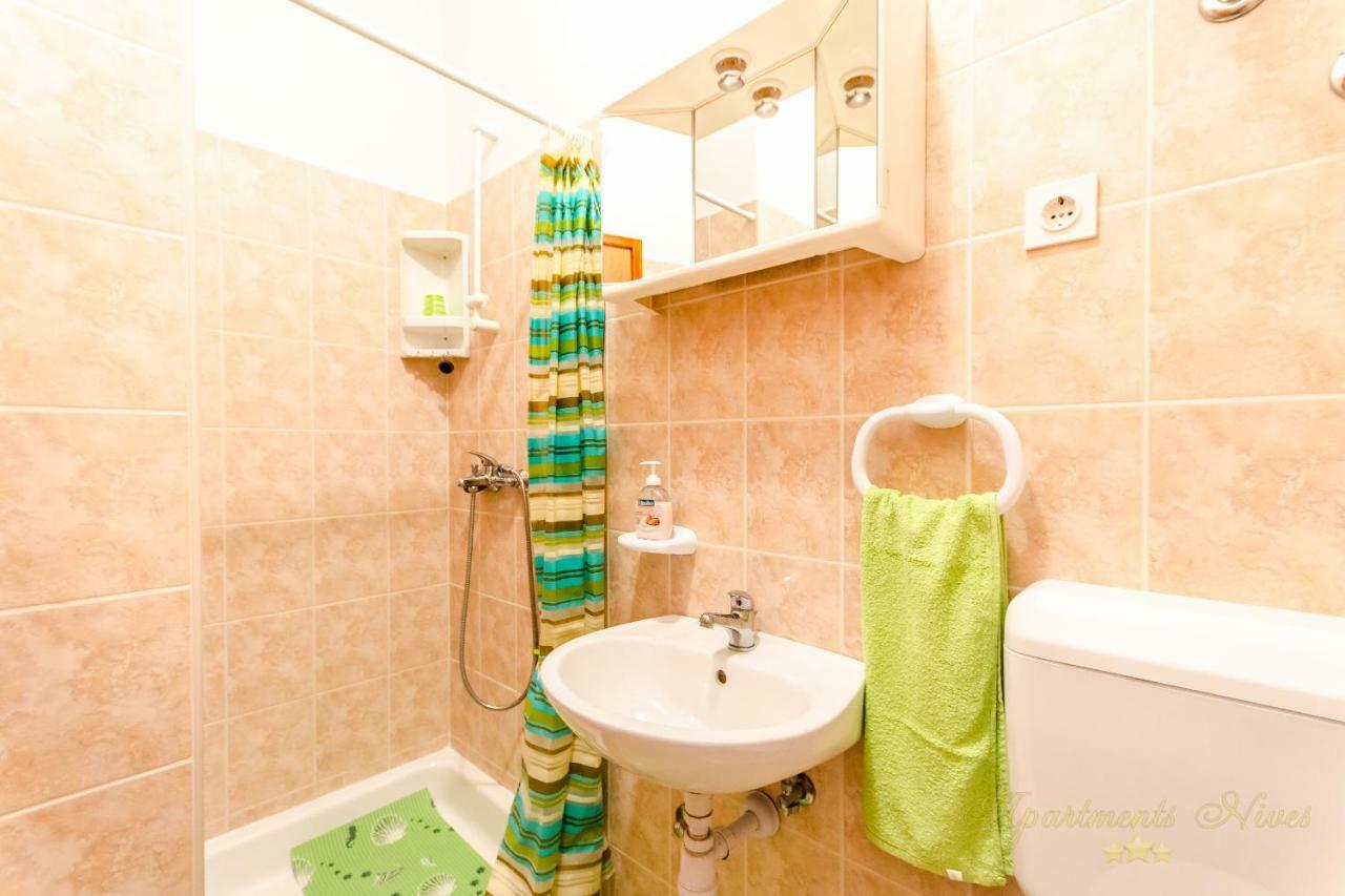 Apartments Nives Suhi Potok جيسينتسي المظهر الخارجي الصورة